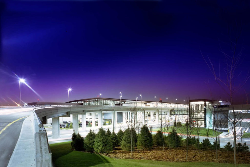 Ottawa_Airport_Terminal_Building